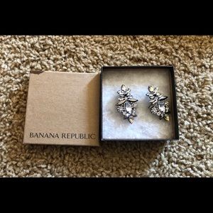 Banana republic dressy fancy earrings